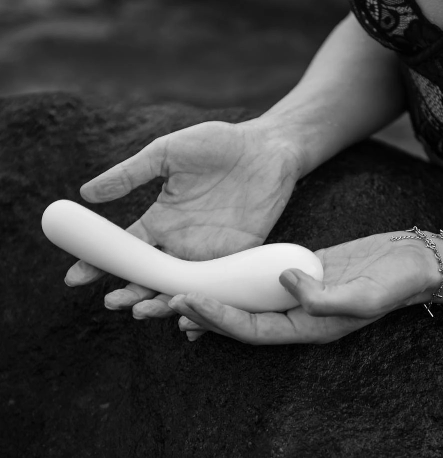 ONNA MOON WAVE - Female ejaculation pleasure wand